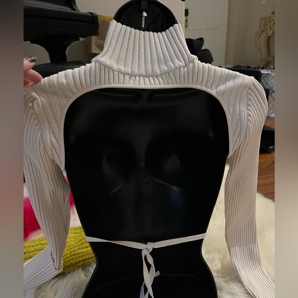 Turtle crop top - Picture 2 of 4